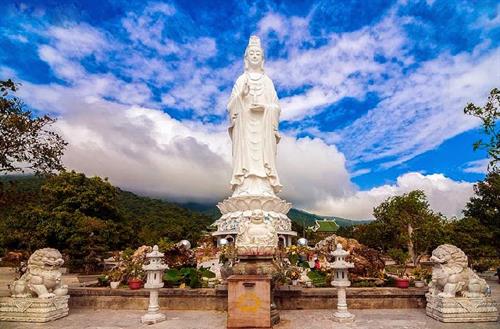 Linh Ung Tour - Marble Mountains - Hoi An