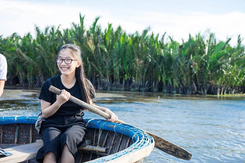 Du lịch rừng dừa Bảy Mẫu nên đi tour hay tự túc?