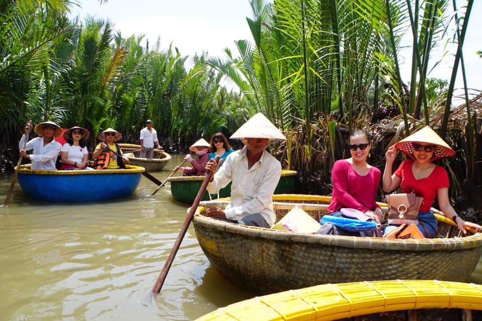 Đến khu du lịch Bảy Mẫu để tha hồ thả dáng sống ảo cháy máy
