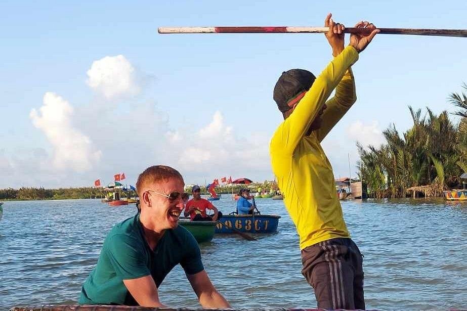 Từ tháng 2 - tháng 6 là thời điểm lý tưởng nhất để tới tham quan rừng dừa 