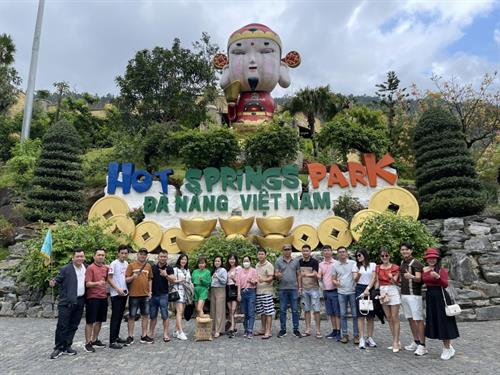 Than Tai Mountain Tour